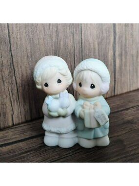 Precious Moments Sugar Town Tammy & Debbie Bearing Gifts Figurine 531812 Enesco